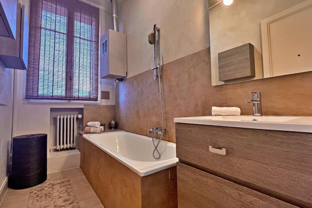 Au Petit Bourgeois Apartment Nice Ngoại thất bức ảnh